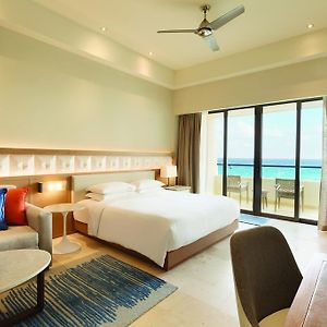 Suite Sofa Bed Oceanfront